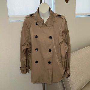 Vince Camuto Khaki Cape Trench Size Small